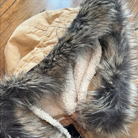 Forever 21 Tan Utility Jacket with Faux Fur Hood - Picture 10 of 16